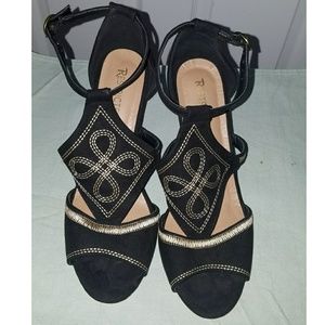 3.5 inch high cork wedges